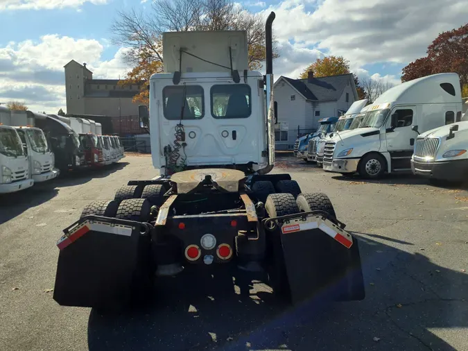 2018 FREIGHTLINER/MERCEDES CASCADIA 125