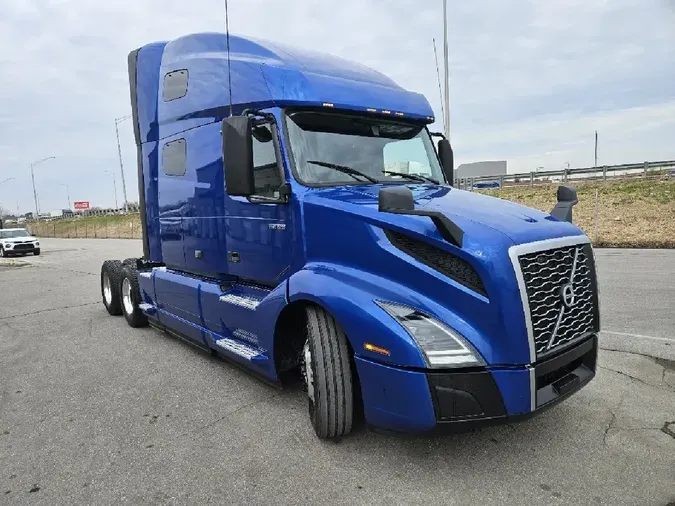 2021 VOLVO VNL64T760cae8373284f4b9edce4fd3a4b0e0dc20