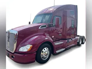 2022 Kenworth T680