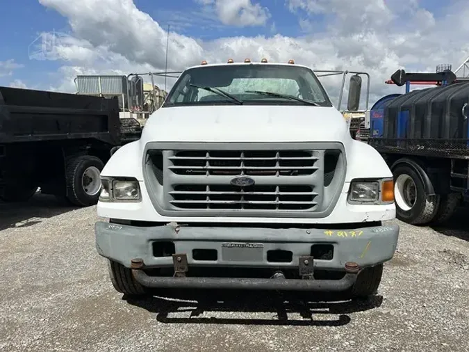 2000 FORD F650 SD