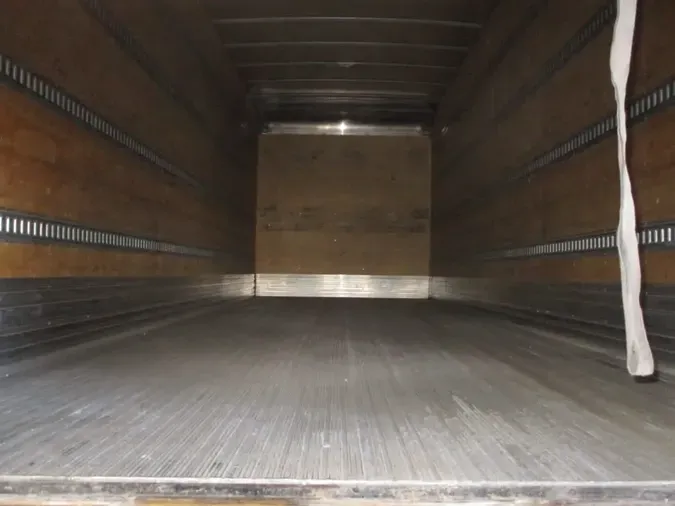 2021 FREIGHTLINER/MERCEDES M2 106