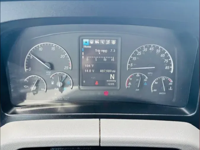 2022 FREIGHTLINER CASCADIA 126