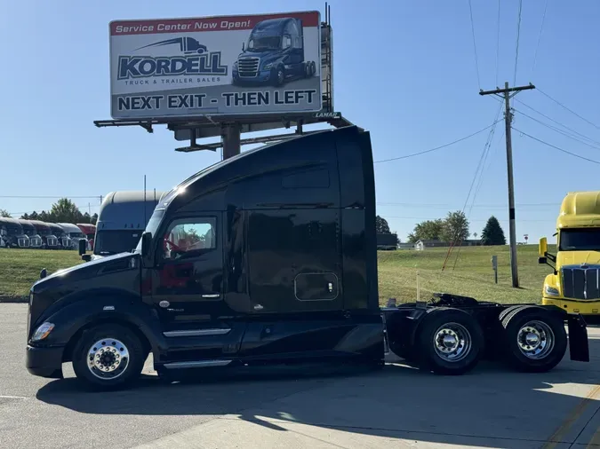 2022 KENWORTH T680