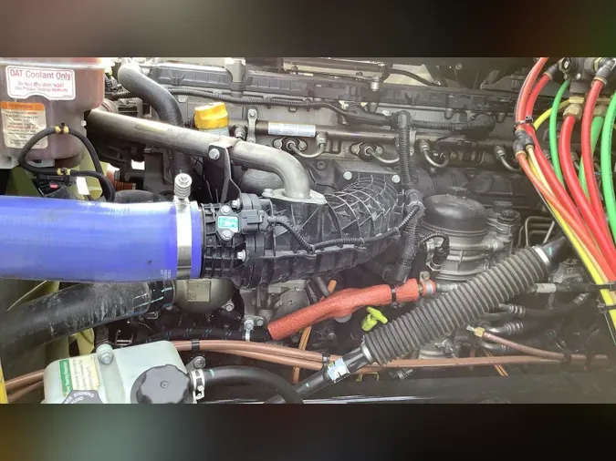 2022 Freightliner Cascadia 126cafdc464e4f3ef58313407b005e36ad5