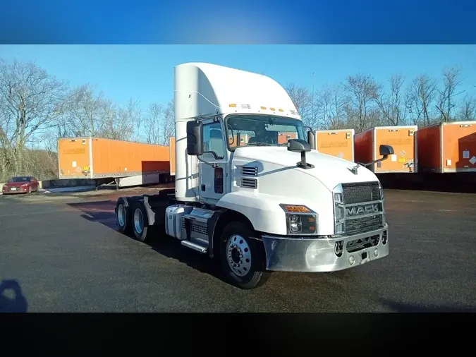 2020 Mack Anthemcafe230adc7ff032358112c2d6b4bfd4