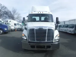 2018 FREIGHTLINER/MERCEDES CASCADIA 125