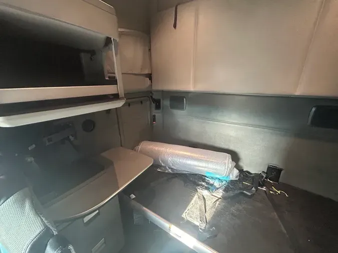 2022 Kenworth T680cb0571d00c7159f2650eb4bc50fdd162