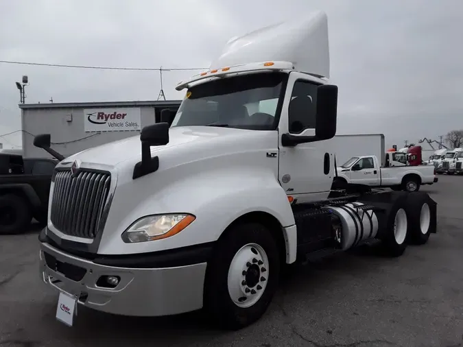 2019 NAVISTAR INTERNATIONAL LT625 DAYCAB T/Acb07333603b766050425984ccc92ee3f