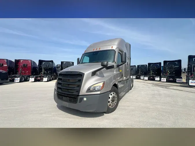 2022 Freightliner Cascadia 126