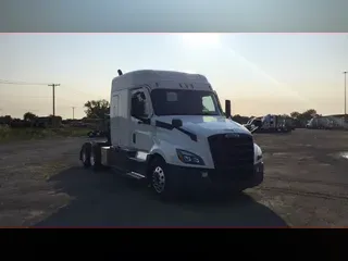 2022 Freightliner Cascadia 126