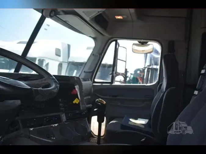 2007 FREIGHTLINER COLUMBIA 120