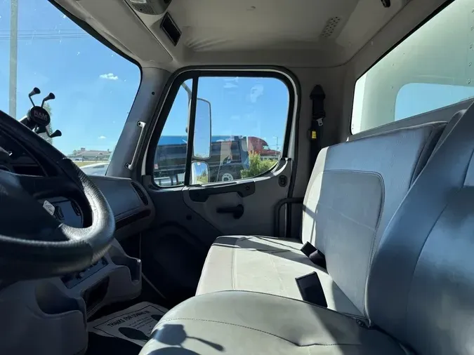 2014 Freightliner M2 106cb0e55b53c86eab8434940b6076e0fd6