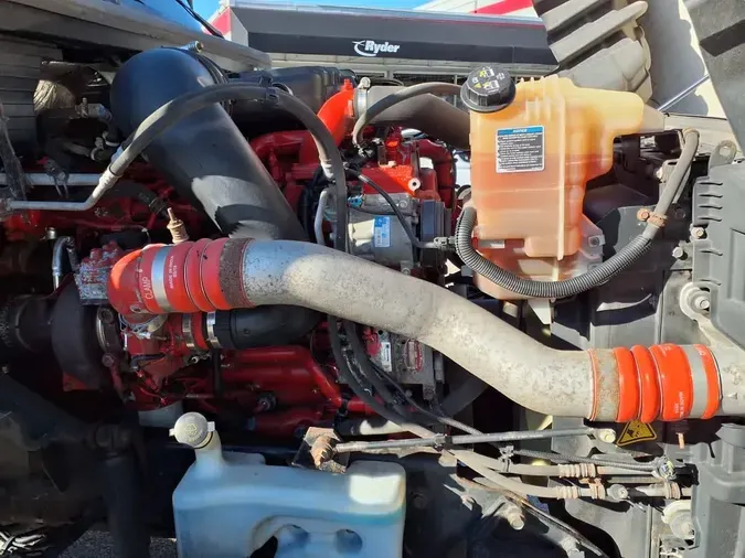 2021 NAVISTAR INTERNATIONAL LT625 DAYCAB S/A