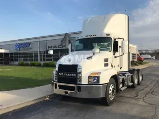2026 MACK AN64T