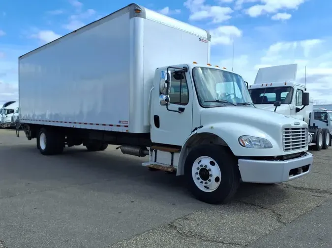 2017 FREIGHTLINER/MERCEDES M2 106