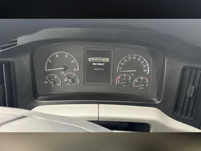 2022 FREIGHTLINER CA126