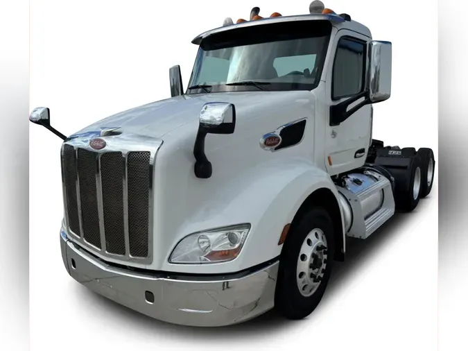 2020 Peterbilt 579cb1b06b0efa3e0975022a0100f8cc8e3