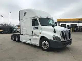 2016 FREIGHTLINER X12564ST