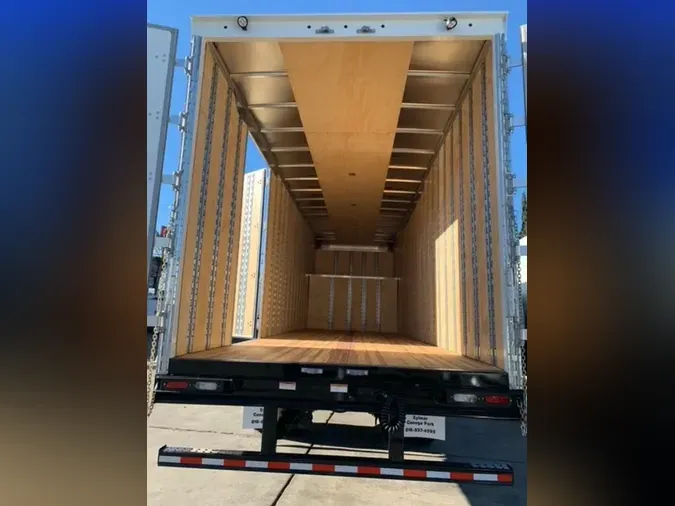 2020 Freightliner Business Class M2 106