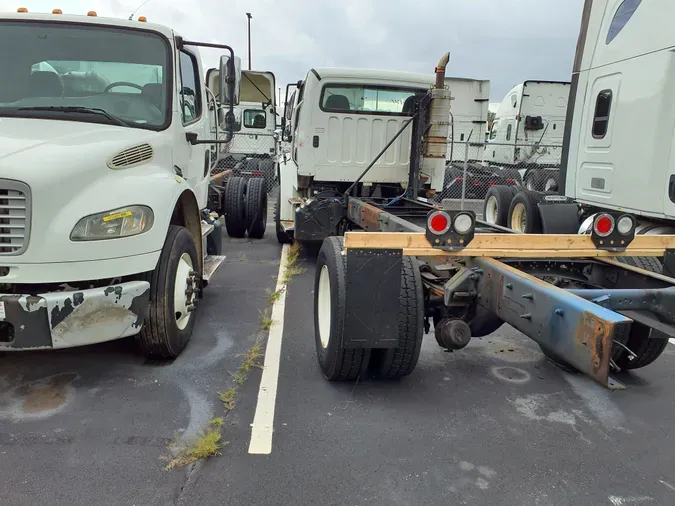 2019 FREIGHTLINER/MERCEDES M2 106