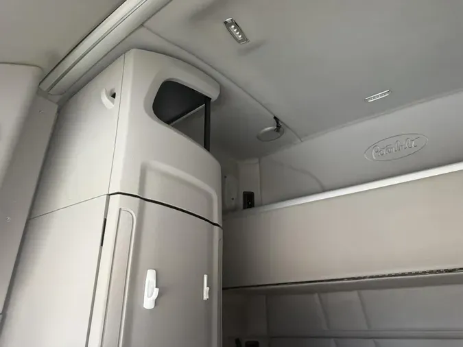 2021 Peterbilt 579