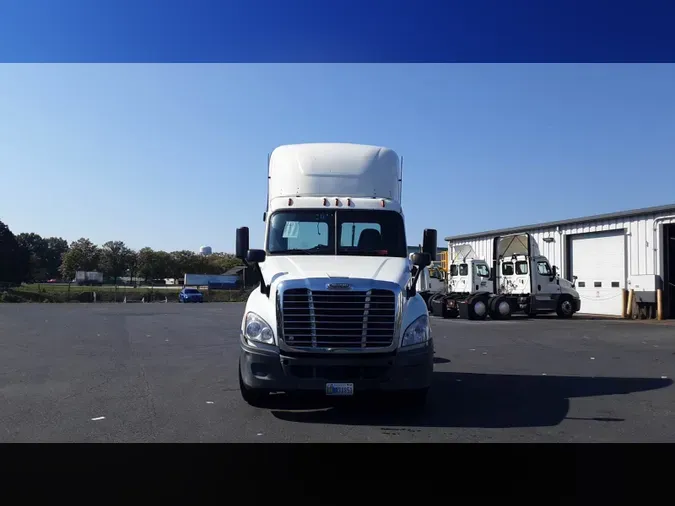 2019 Freightliner Cascadia 125cb29c7a5d0c6036c0505964ccab68bec