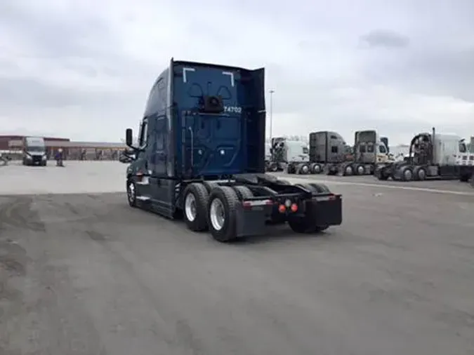 2022 Freightliner Cascadia