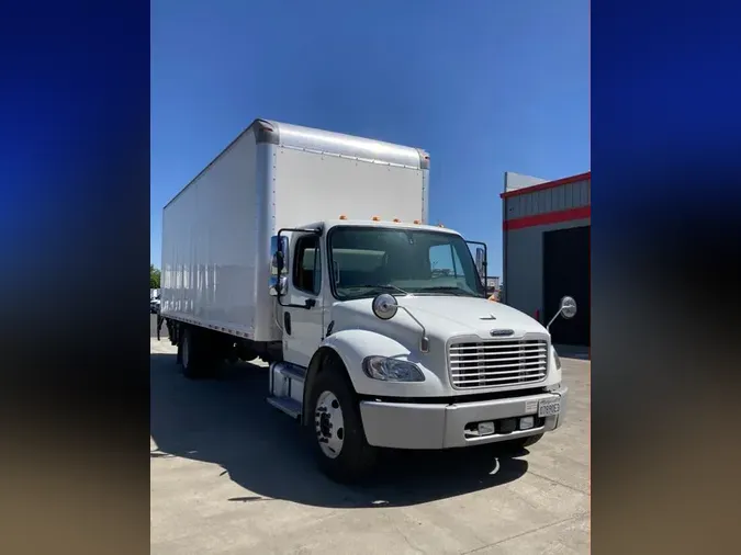 2021 FREIGHTLINER/MERCEDES M2 106