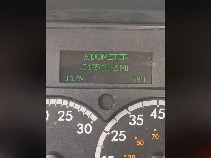 2020 FREIGHTLINER/MERCEDES M2 106