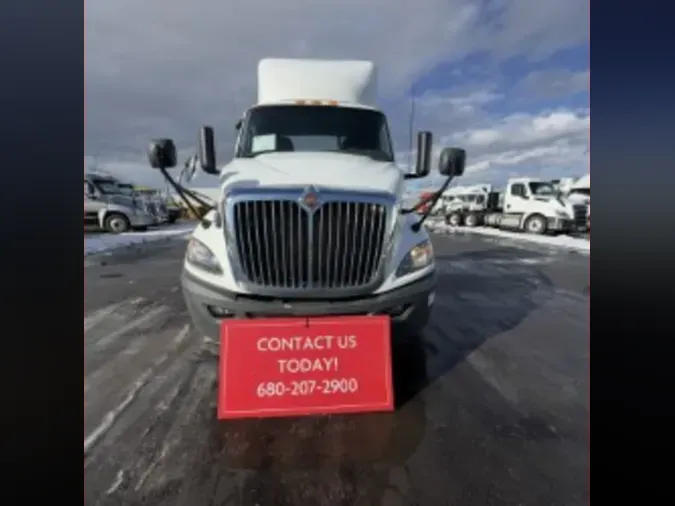 2019 NAVISTAR INTERNATIONAL RH613 DAYCAB T/A