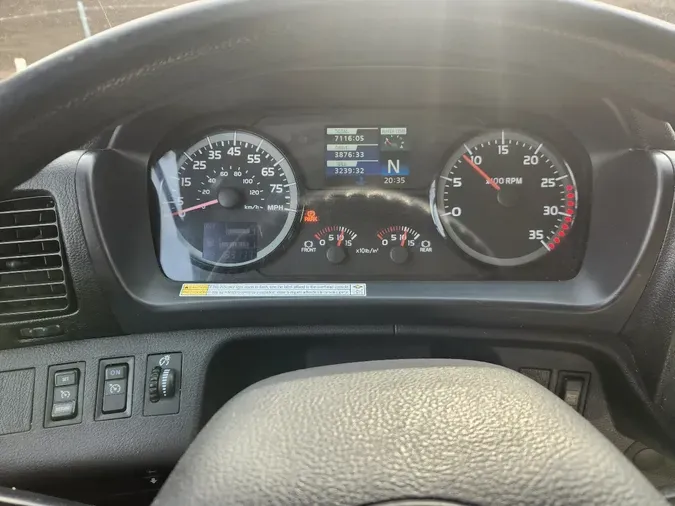 2020 HINO 268A
