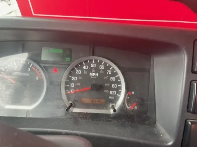 2019 ISUZU NQR
