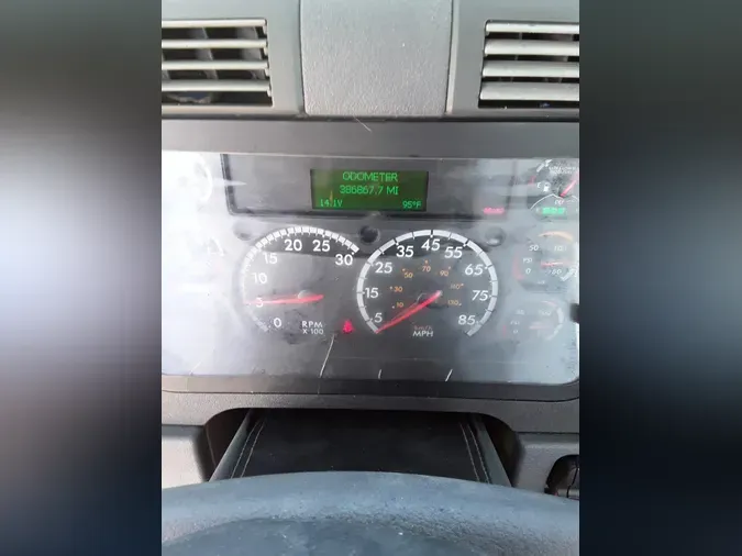 2019 FREIGHTLINER/MERCEDES CASCADIA 113cb39f7a3738b495c670d8c56d55164c7