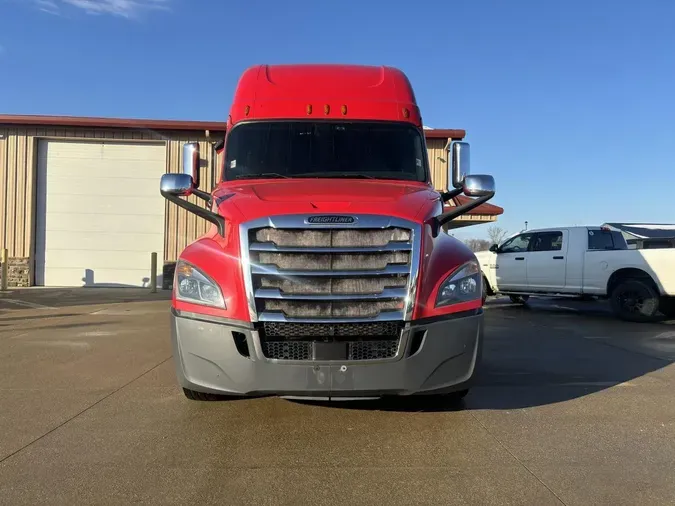 2020 Freightliner Cascadia 126cb45d0296dc6d7ce16d20f8f219c8d84