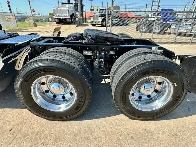 2019 Peterbilt 579