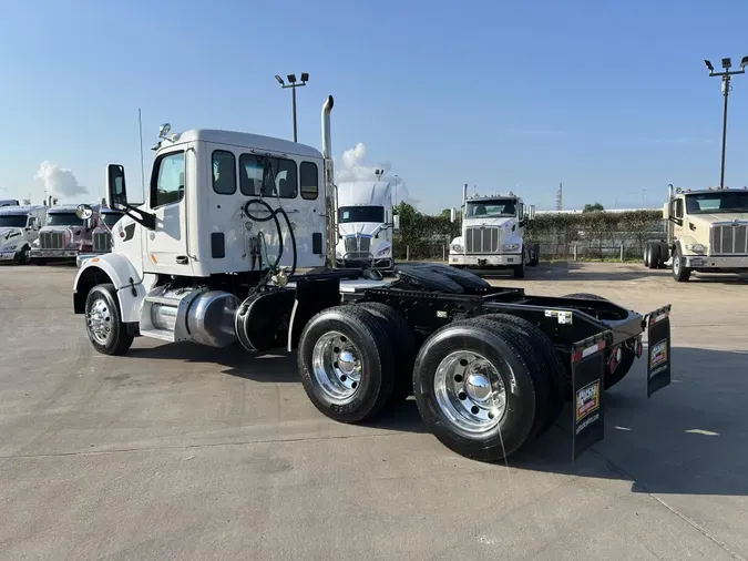 2020 Peterbilt 567