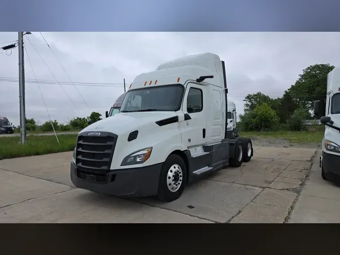 2020 Freightliner Cascadia