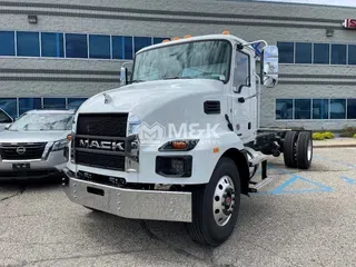 2026 MACK MD MD7