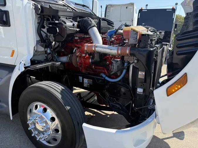 2022 Peterbilt 579