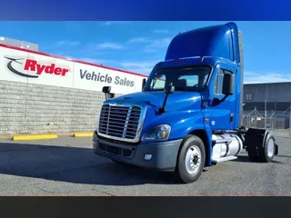 2019 FREIGHTLINER/MERCEDES CASCADIA
