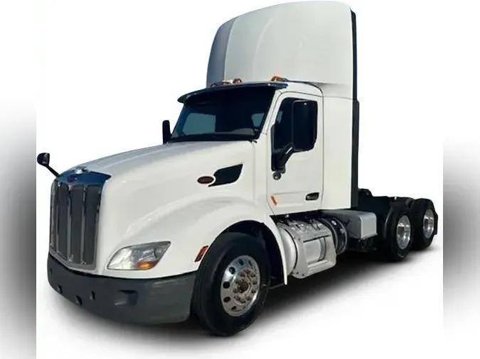 2021 Peterbilt 579cb55776cb85d923226bec94b88ce524f
