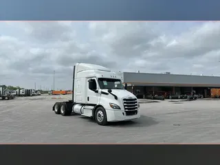 2020 Freightliner Cascadia