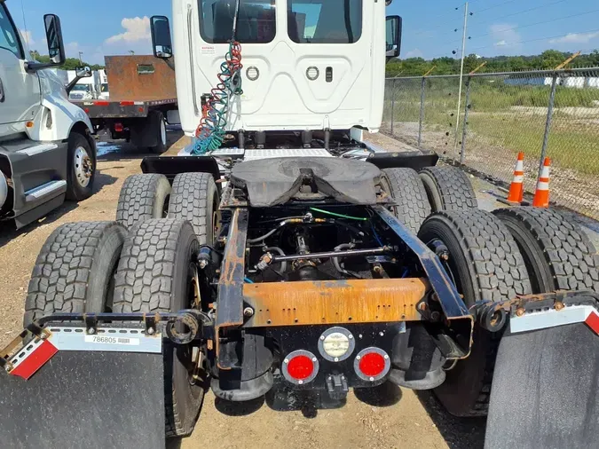 2018 FREIGHTLINER CASCADIA 125