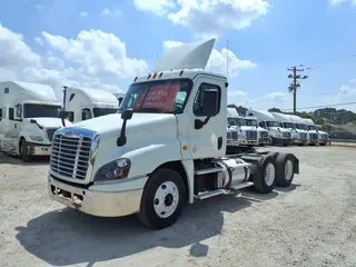 2019 FREIGHTLINER CASCADIA 125