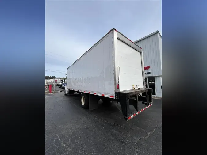 2018 FREIGHTLINER/MERCEDES M2 106