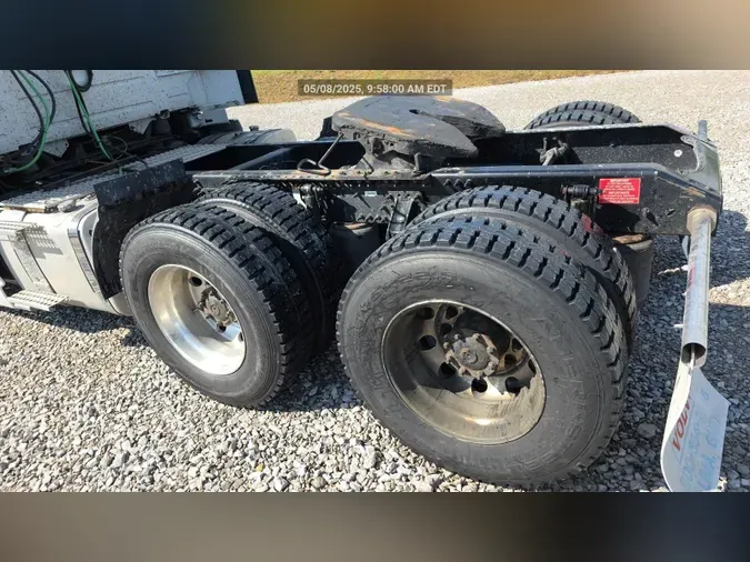 2018 Volvo VNL300