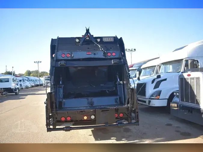 2011 INTERNATIONAL WORKSTAR 7400