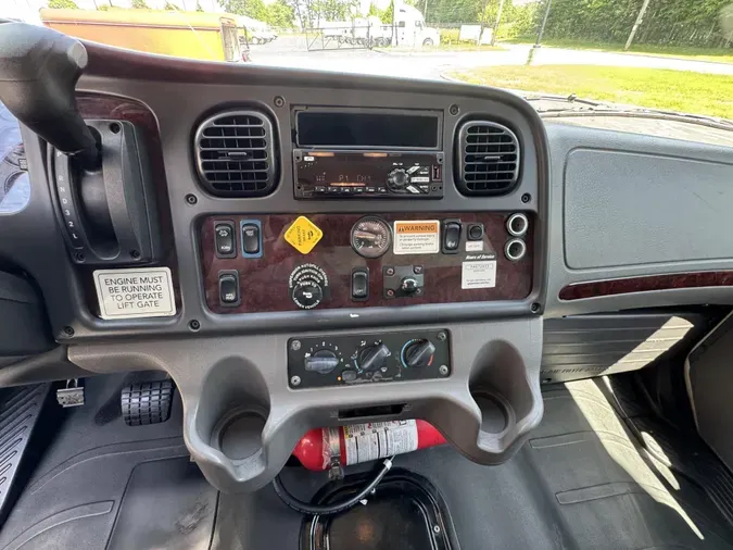 2020 Freightliner Business Class M2 106