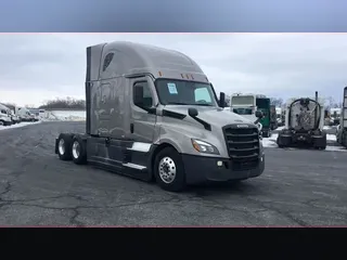 2022 Freightliner Cascadia 126