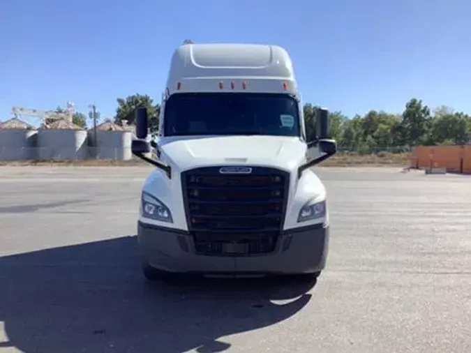 2022 Freightliner Cascadia